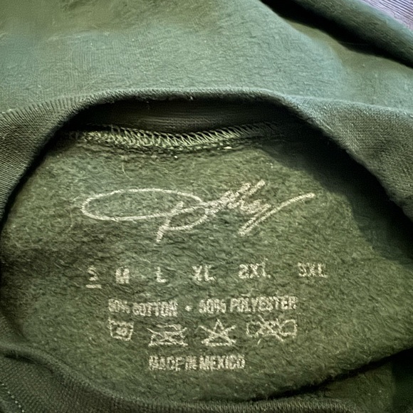 Dolly Parton Crew Neck Sweatshirt - Picture 2 of 4